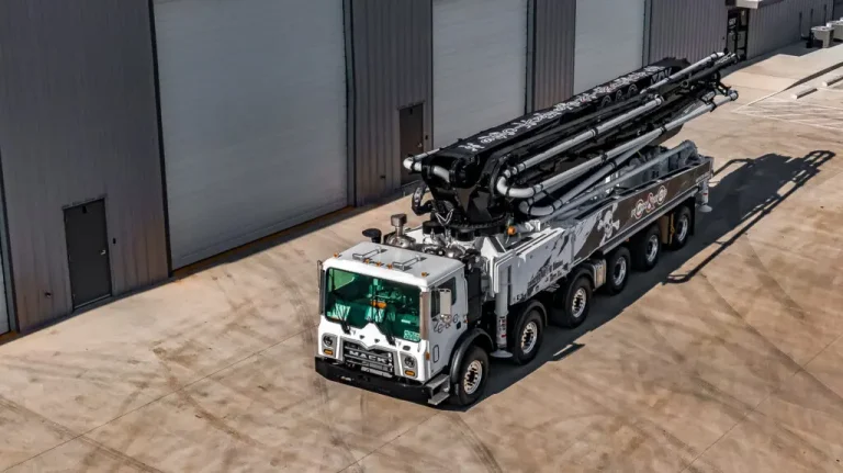 When Should You Use Boom Pump Hire Instead of a Line Pump?